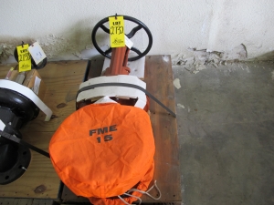 VALVE, GATE TYPE, 8" SIZE, 200 LB RATING, CAST IRON MATERIAL, FLANGED, 125 LB FLAT FACED CONNECTIONS, A126, CLASS B SPECIFICATION, OS&Y, BOLTED BONNET, RISING STEM STYLE, SBR RUBBER BONDED CI WEDGE, BRONZE STEM TRIM, COMPOSITION GASKET SOFTGOODS, HANDWHEEL OPERATOR. PART # F-6136 8" (W-51) LOADING & HANDLING FEE $15-